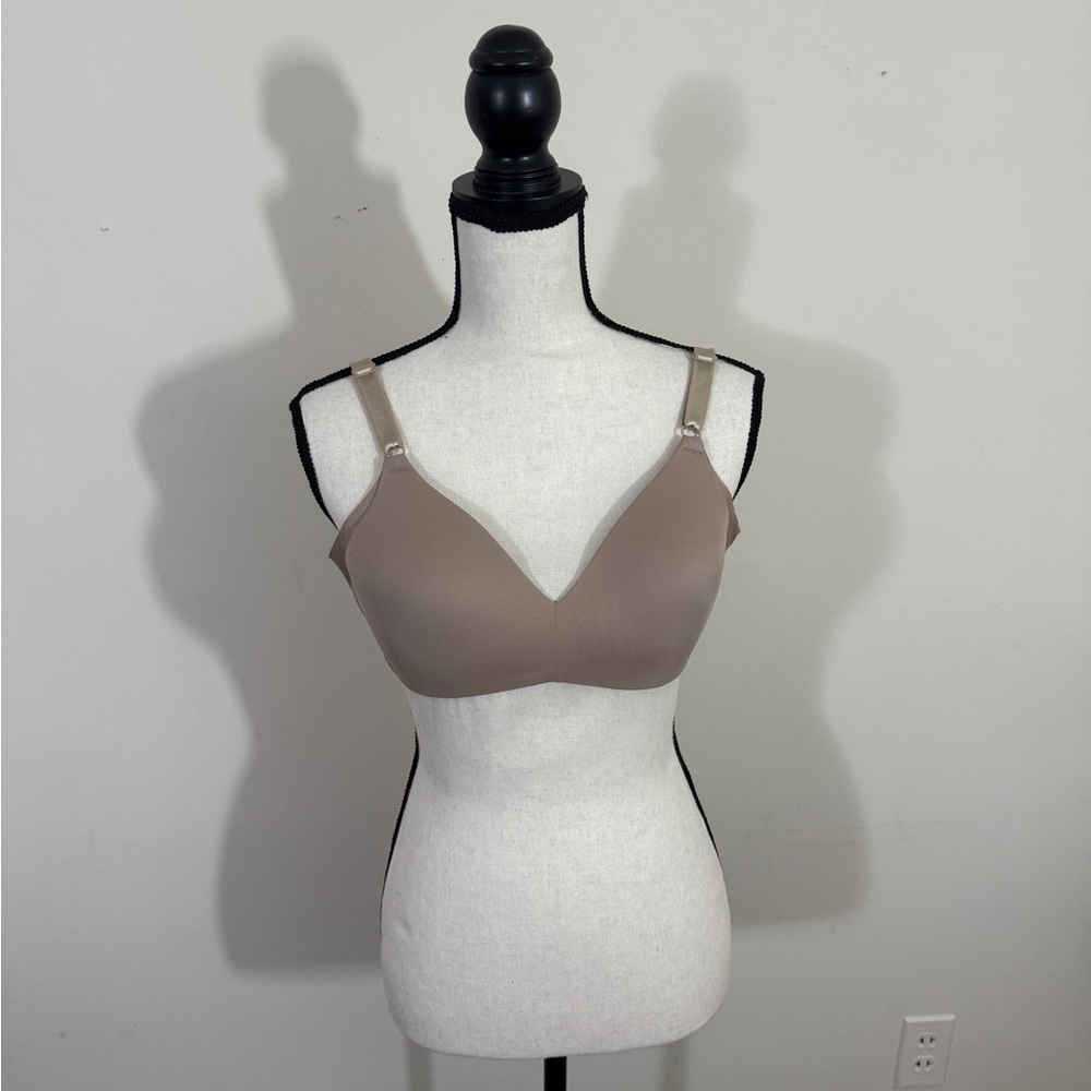 Warner's Classic Tan Bra size 38B